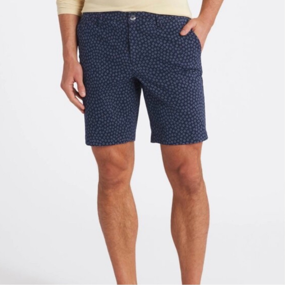 Hawker Rye men’s size 38×7 preppy shorts navy‎ blue print